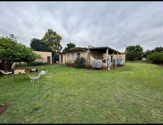 4 BEDROOM HOUSE FOR SALE IN VALHALLA